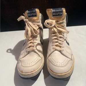 Vintage Converse Leather White/Blue Weapon 10.5